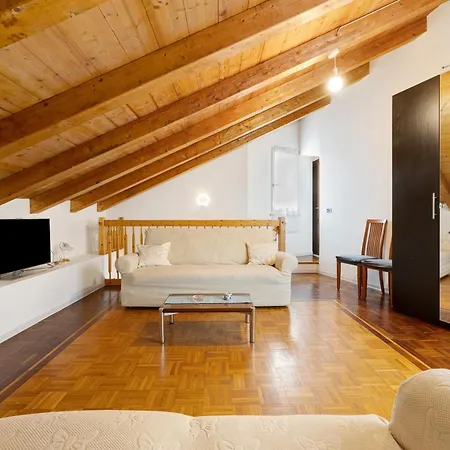 Maison Noris Apartment